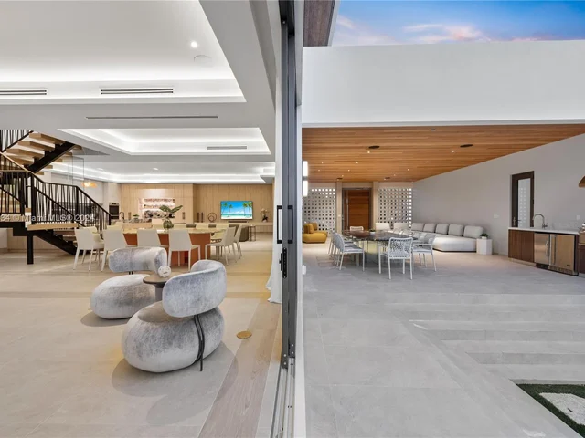 1200 NE 87th St, Miami FL 33138