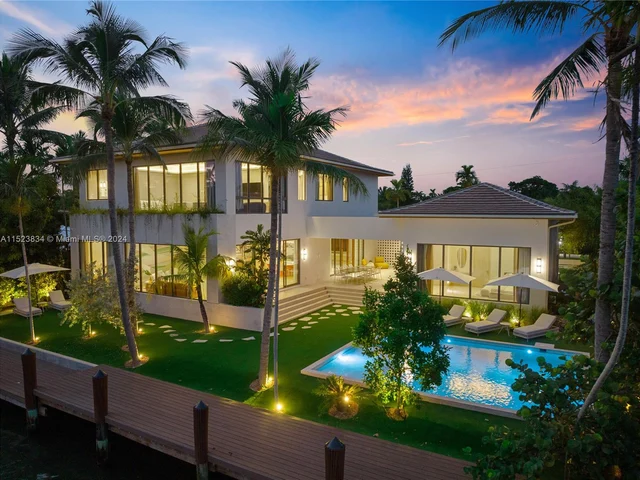 1200 NE 87th St, Miami FL 33138