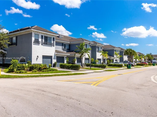 3441 NW 13th St # 3441, Lauderhill FL 33311