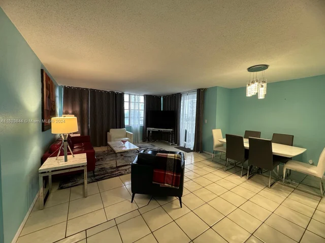 1817 S Ocean Dr # 521, Hallandale Beach FL 33009