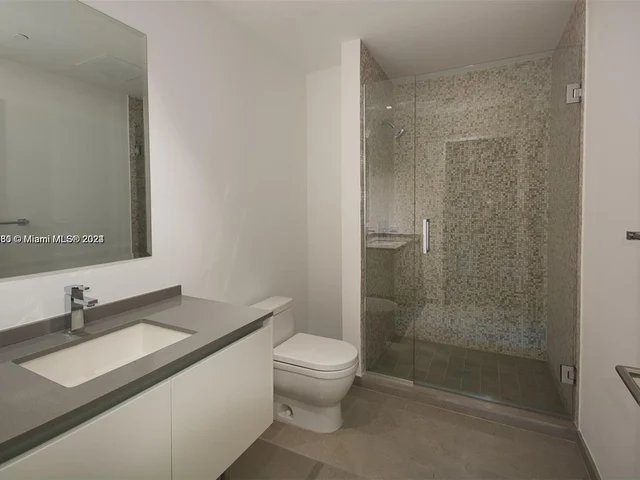 88 SW 7th St # 2712, Miami FL 33130