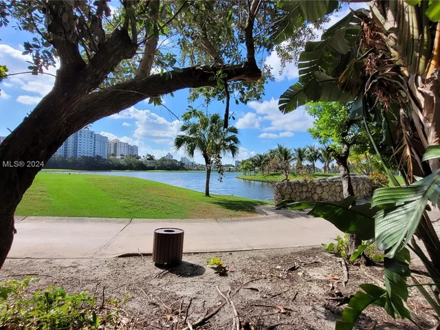 20515 E Country Club Dr # 1249, Aventura FL 33180