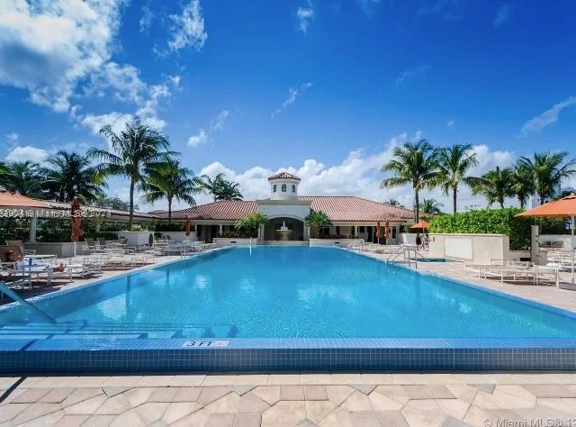 19900 E Country Club Dr # 1206, Aventura FL 33180