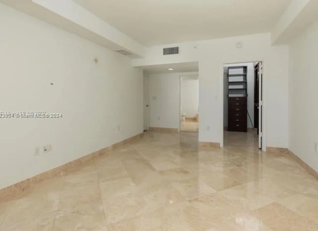 19900 E Country Club Dr # 1206, Aventura FL 33180