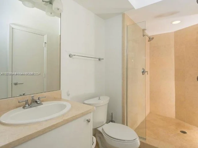 19900 E Country Club Dr # 1206, Aventura FL 33180