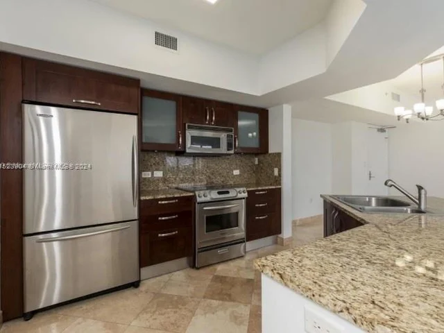 19900 E Country Club Dr # 1206, Aventura FL 33180