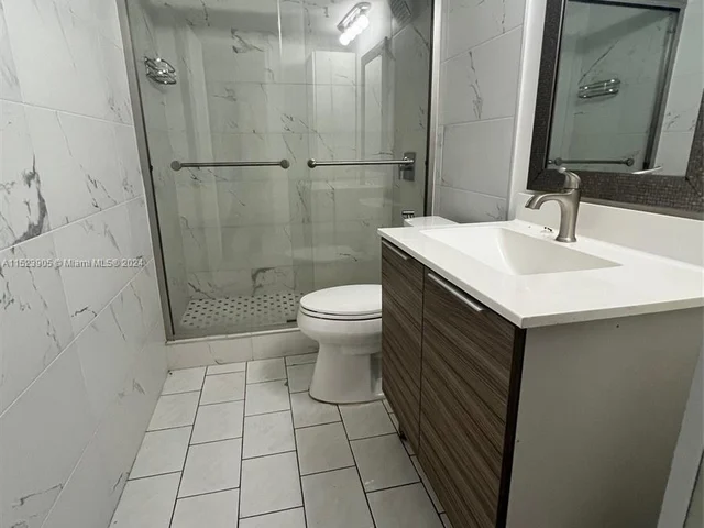 17900 N Bay Rd # 508, Sunny Isles Beach FL 33160