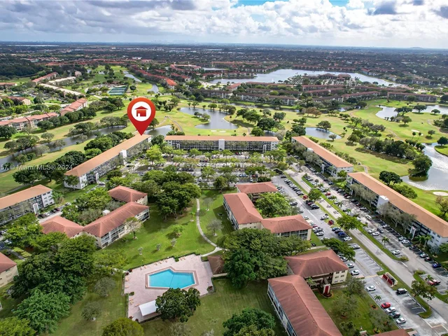 251 SW 132nd Way # 118H, Pembroke Pines FL 33027