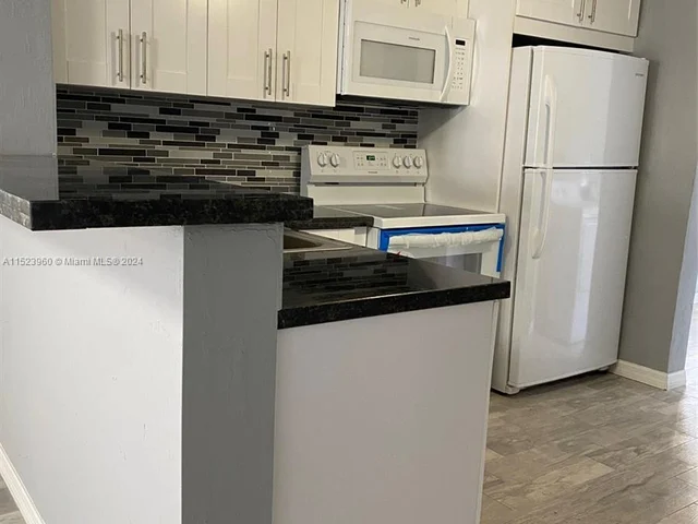 1887 NW 68th St, Miami FL 33147