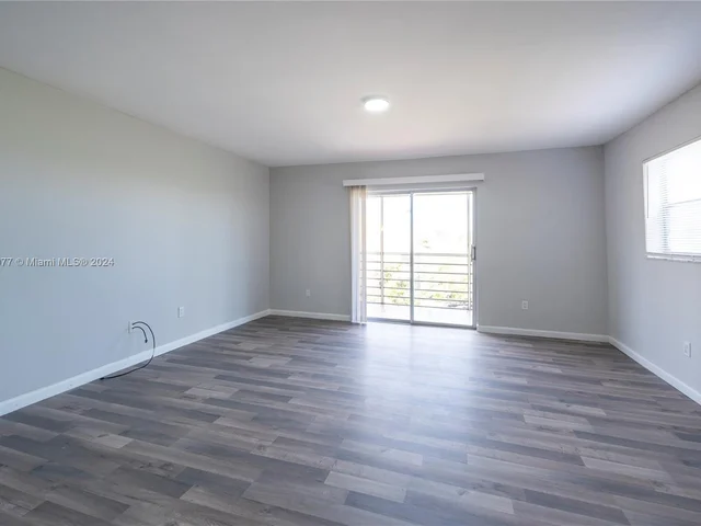 4111 Stirling Rd # 509, Dania Beach FL 33314