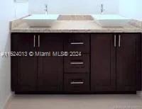 120 SW 96th Ter, Pembroke Pines FL 33025