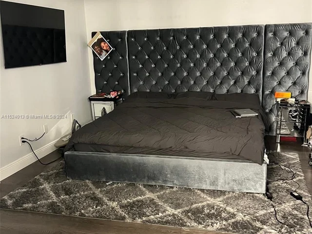 120 SW 96th Ter, Pembroke Pines FL 33025