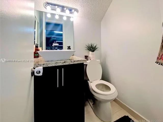 120 SW 96th Ter, Pembroke Pines FL 33025