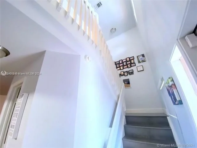 120 SW 96th Ter, Pembroke Pines FL 33025