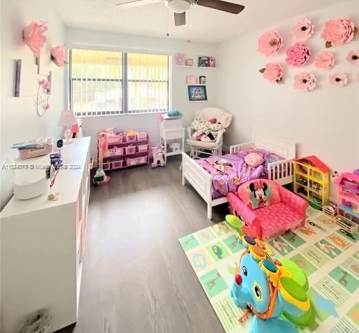 120 SW 96th Ter, Pembroke Pines FL 33025