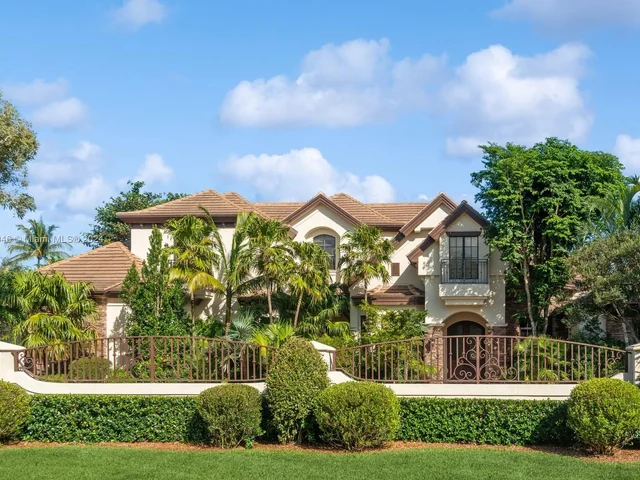 12301 Vista Ln, Pinecrest FL 33156