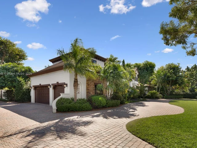 12301 Vista Ln, Pinecrest FL 33156