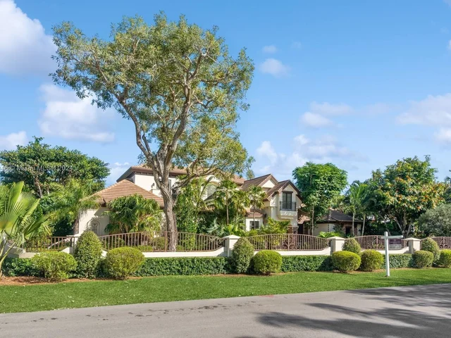 12301 Vista Ln, Pinecrest FL 33156