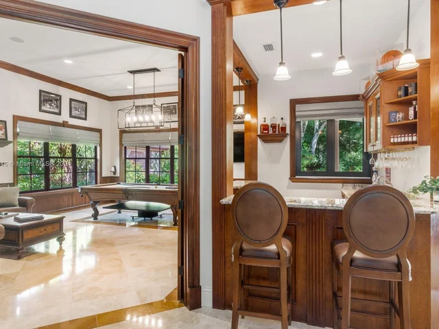 12301 Vista Ln, Pinecrest FL 33156