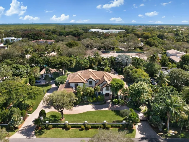 12301 Vista Ln, Pinecrest FL 33156