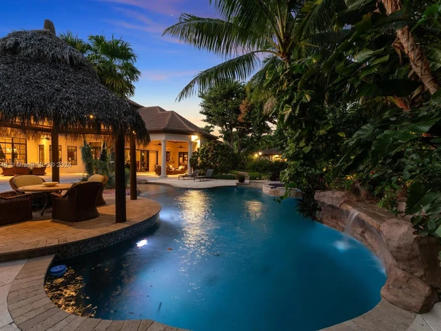 12301 Vista Ln, Pinecrest FL 33156