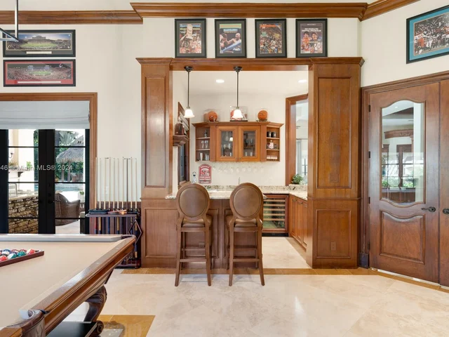 12301 Vista Ln, Pinecrest FL 33156