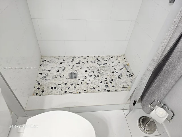 20400 W Country Club Dr # 508, Aventura FL 33180