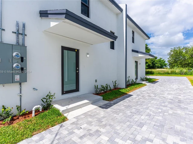 6280 NW 22nd Ct # 6280, Miami FL 33147