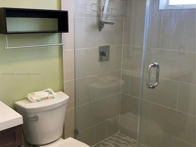 6348 SW 138th Path, Miami FL 33183