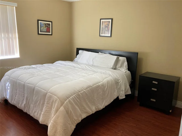 6348 SW 138th Path, Miami FL 33183