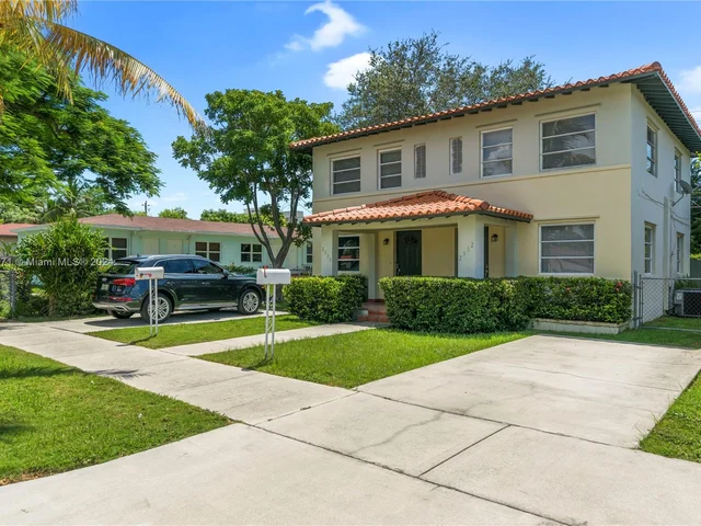 2332 SW 26th Ln, Miami FL 33133