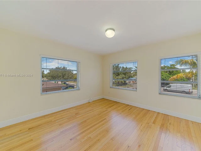 2332 SW 26th Ln, Miami FL 33133