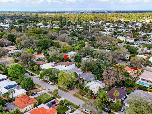 1111 SW 18th Ct, Fort Lauderdale FL 33315