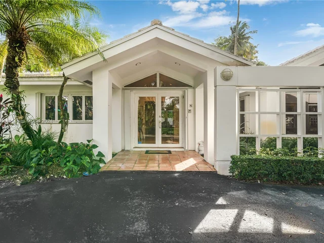 6600 SW 129th Ter, Pinecrest FL 33156