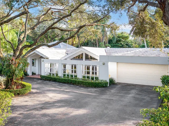 6600 SW 129th Ter, Pinecrest FL 33156