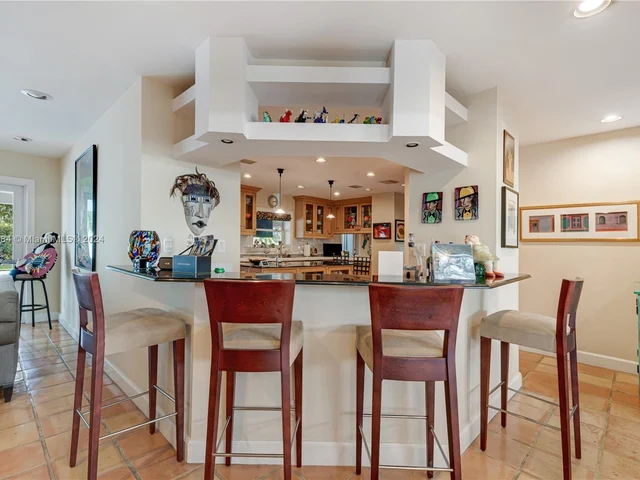 6600 SW 129th Ter, Pinecrest FL 33156