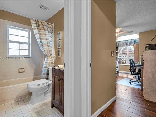 11684 NW 19th Dr # 11684, Coral Springs FL 33071