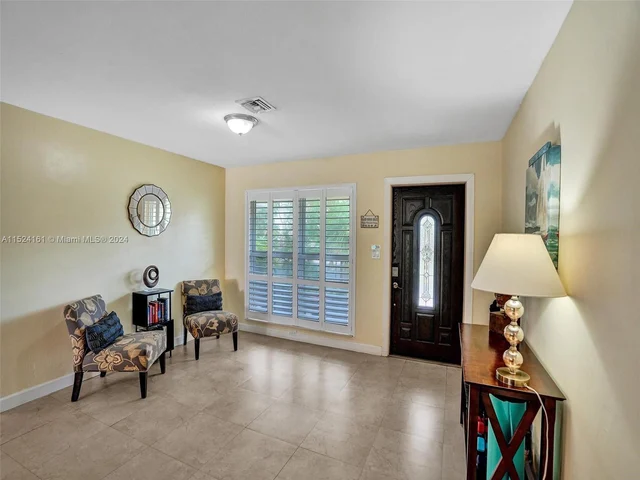 5531 NE 18th Ter, Fort Lauderdale FL 33308