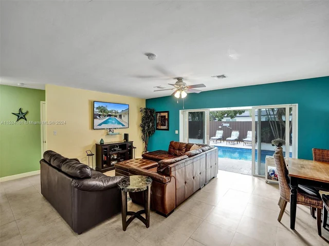 5531 NE 18th Ter, Fort Lauderdale FL 33308