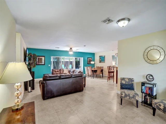 5531 NE 18th Ter, Fort Lauderdale FL 33308