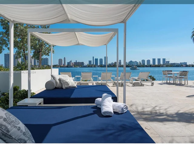 17111 Biscayne Blvd # 603, North Miami Beach FL 33160