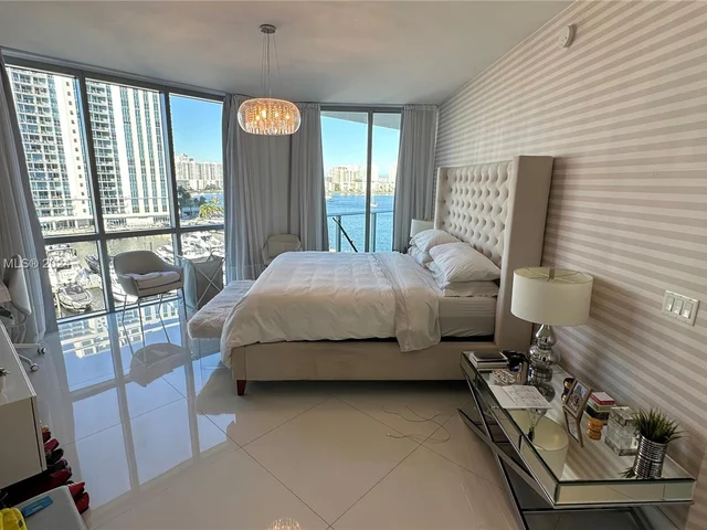 17111 Biscayne Blvd # 603, North Miami Beach FL 33160