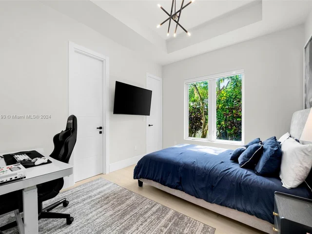 928 Palermo Ave, Coral Gables FL 33134