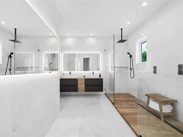 928 Palermo Ave, Coral Gables FL 33134