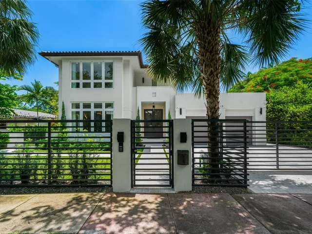 928 Palermo Ave, Coral Gables FL 33134