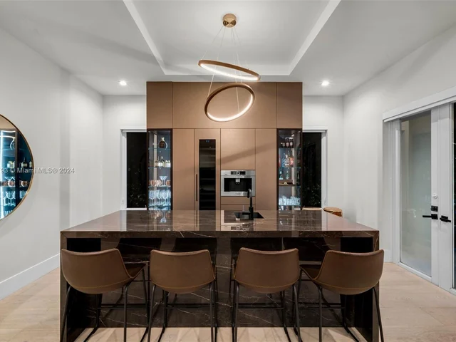 928 Palermo Ave, Coral Gables FL 33134