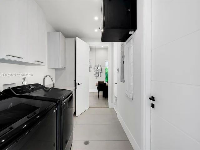 928 Palermo Ave, Coral Gables FL 33134