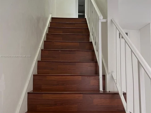 1100 SE 4th Ave # 26, Deerfield Beach FL 33441