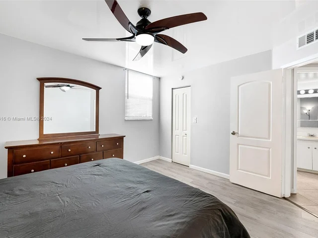 5300 NE 24TH TER # 432C, Fort Lauderdale FL 33308