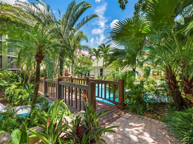 5300 NE 24TH TER # 432C, Fort Lauderdale FL 33308